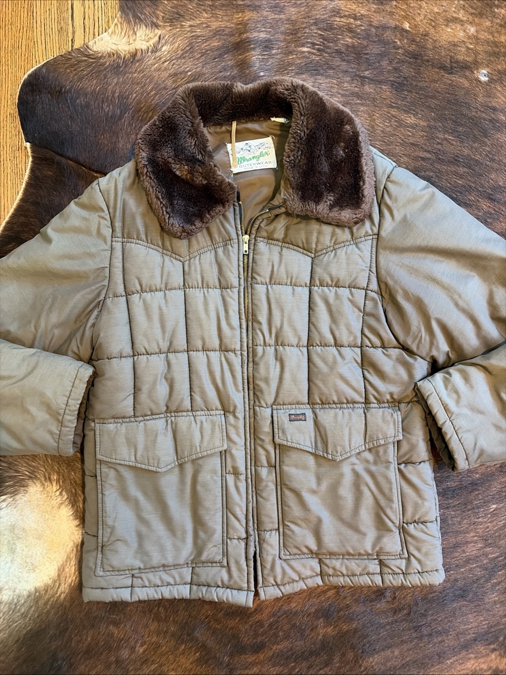VTG 70s Wrangler Outerwear Puffer Jacket Brown MenM Western Coat Cowboy Utility